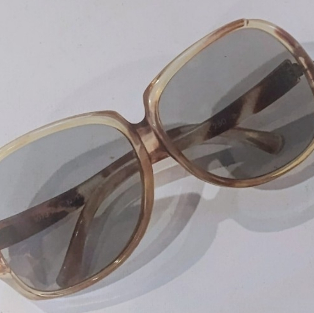 Rare Vintage Oversized Faux Tortoise French Sunglasses NOS